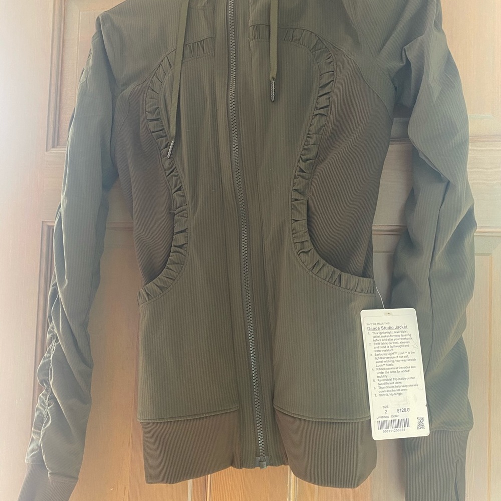BNWT Lululemon Dance Studio Jacket (olive)